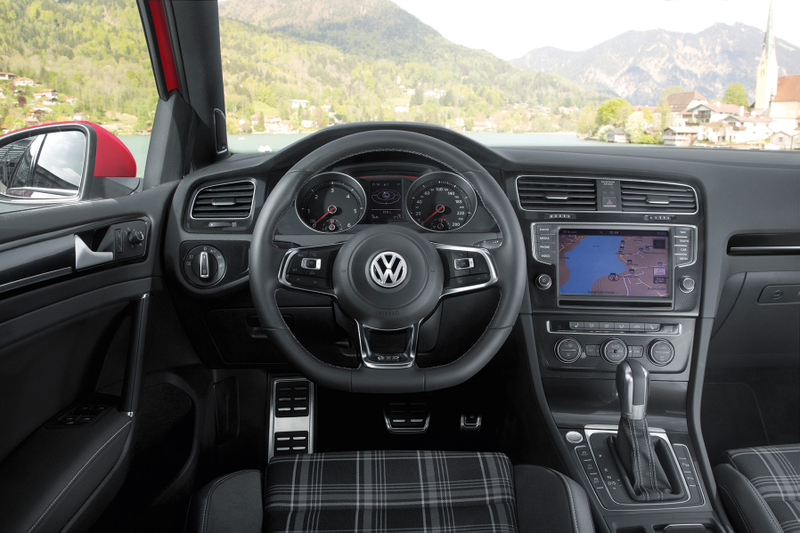 Illustration for article titled 2014 Volkswagen Golf GTD: The 40 MPG+ Diesel Hot Hatch Of Your Dreams